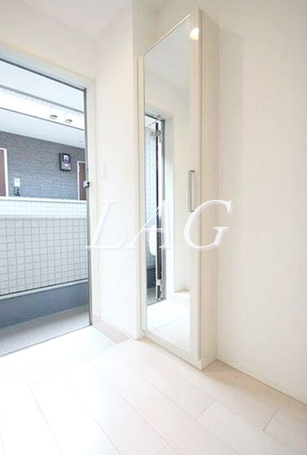 玄関　玄関です。