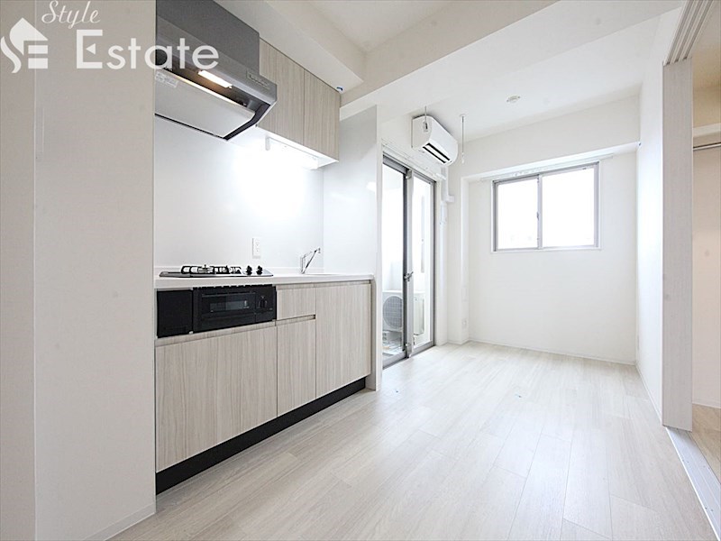 居室・リビング　内装