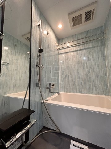 バス・シャワールーム　ファーストフィオーレ阿波座アクア　バスルーム