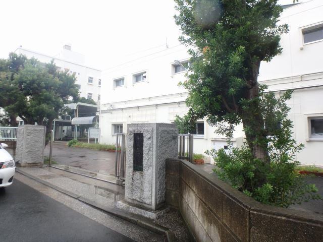 中学校　市立希望が丘中学校（中学校）まで1700m