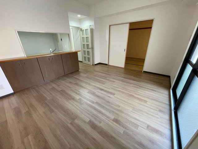 居室・リビング　日当たりの良いリビングです！