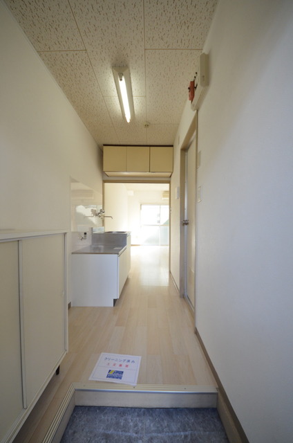 玄関　★玄関周りも窮屈になりません★～