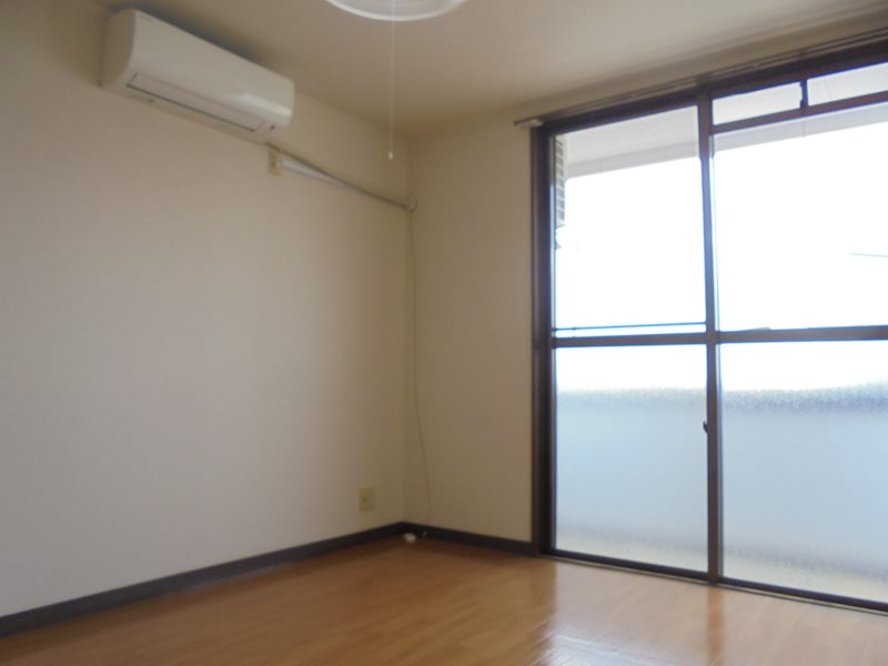 居室・リビング　類似部屋写真