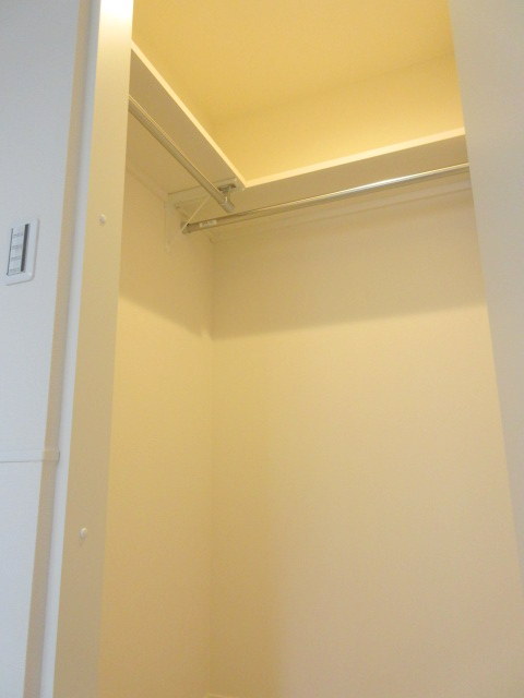 収納　広々したウォークインクロゼット