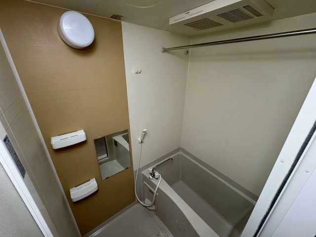 バス・シャワールーム　日々の疲れを癒すお風呂付です