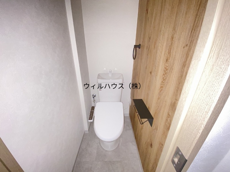 トイレ　洗面台付き！