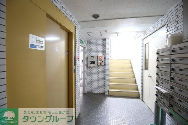 ロビー　部屋探しは株式会社　タウンハウジング　までお気軽にお問合せ…