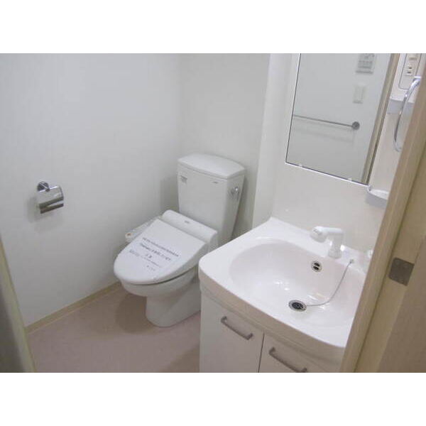 洗面設備　同仕様写真となります。