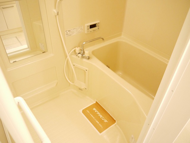 バス・シャワールーム　きれいなお風呂です