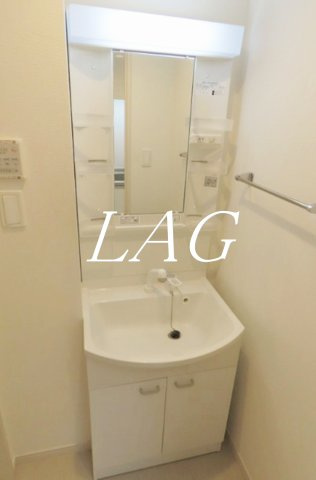 洗面設備　洗面台です。