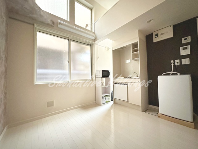 居室・リビング　広々とした洋室♪