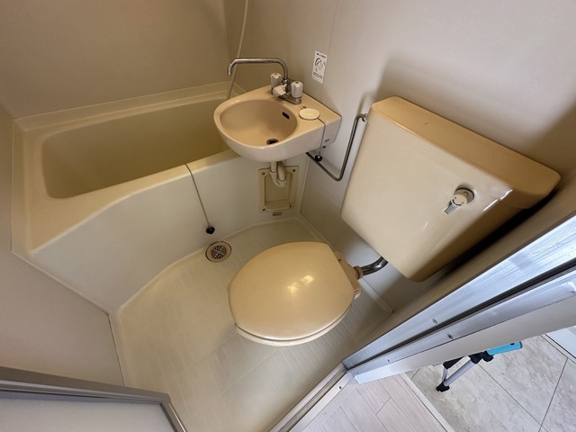 トイレ　別部屋参考写真です