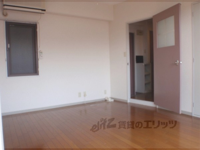 居室・リビング　洋室