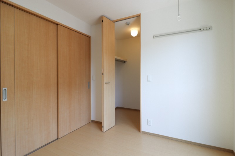 収納　図面と現状に相違がある場合には現状を優先