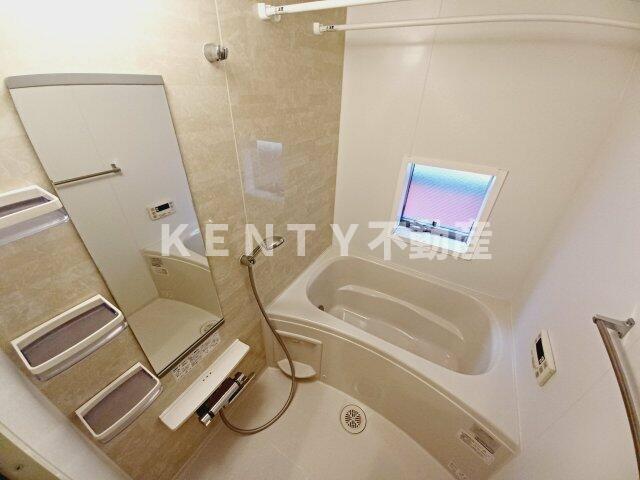 バス・シャワールーム　お風呂です