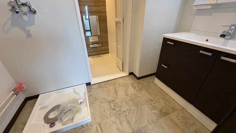 洗面設備　広々脱衣所