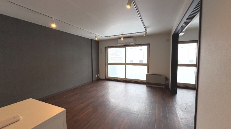 居室・リビング　広々リビング