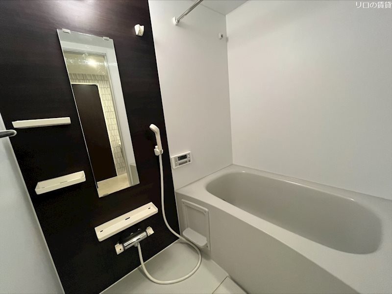 バス・シャワールーム　同物件別部屋イメージ