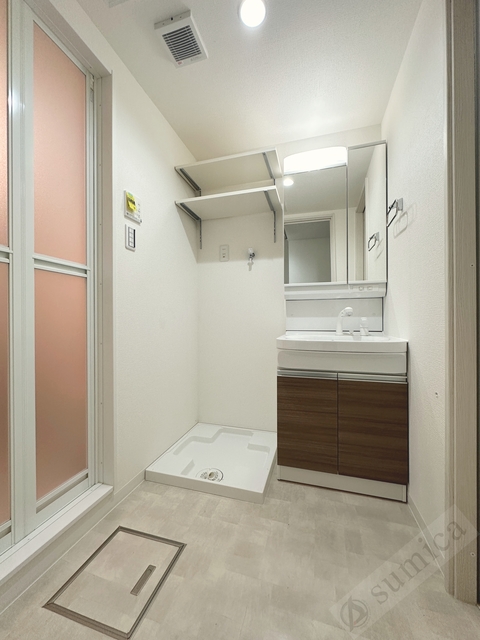 洗面設備　朝の身支度が楽々！！広い洗面＾＾