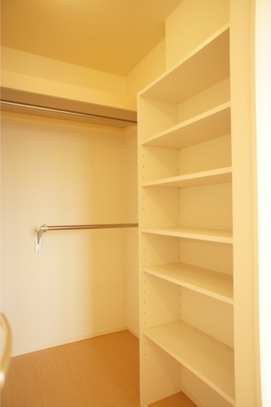 収納　図面と現状に相違がある場合には現状を優先