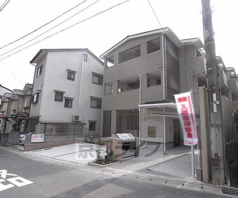 建物外観　きれいな外観ですね。