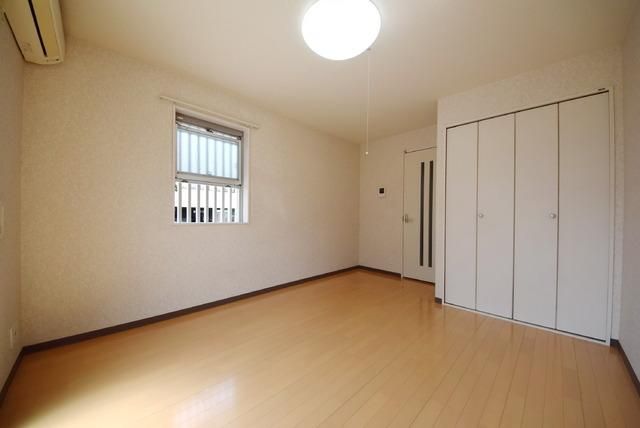 その他部屋・スペース　エアコン付です