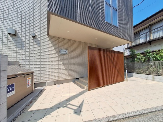 エントランス　★エントランス★