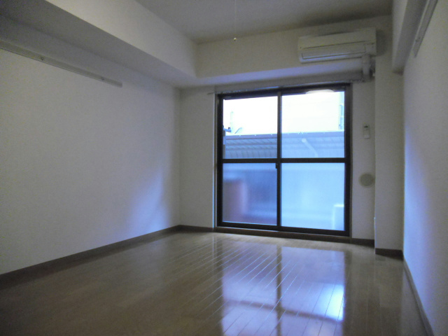 居室・リビング　同仕様写真