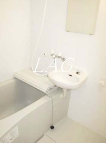 バス・シャワールーム　お風呂です。