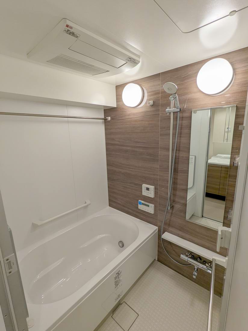 バス・シャワールーム