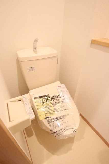 トイレ　快適に使用できる温水洗浄便座★