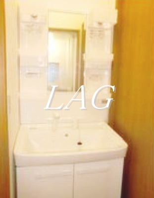 洗面設備　洗面台です。