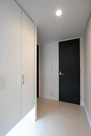 玄関　タウンハウジングレジデンス事業部　恵比寿店・赤坂店までお問…