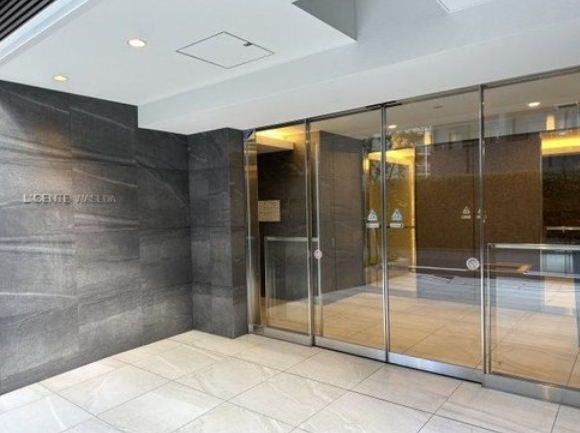 エントランス　エントランス