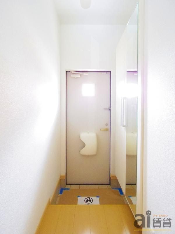 玄関　※同仕様写真