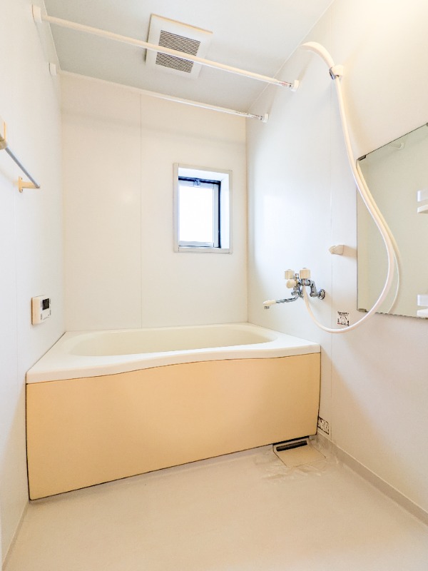 バス・シャワールーム　図面と現状に相違がある場合には現状を優先