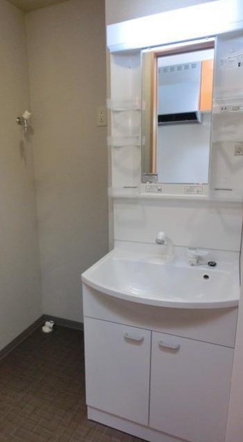 洗面設備　独立洗面台