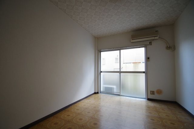 居室・リビング　★お部屋探しはタウンハウジング稲田堤店まで★