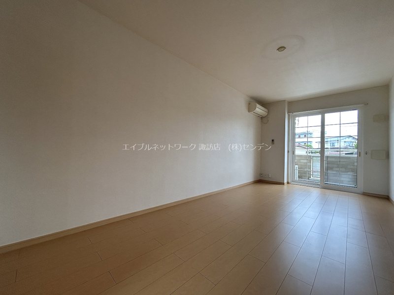 居室・リビング　類似部屋写真