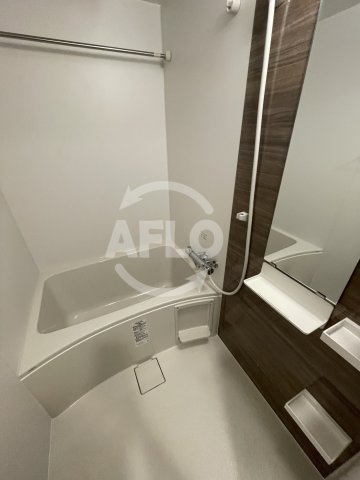 バス・シャワールーム　セレニテ阿波座ミラク　風呂