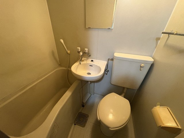 バス・シャワールーム　3点ユニットバス