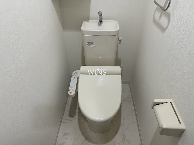 トイレ　別部屋参考写真です