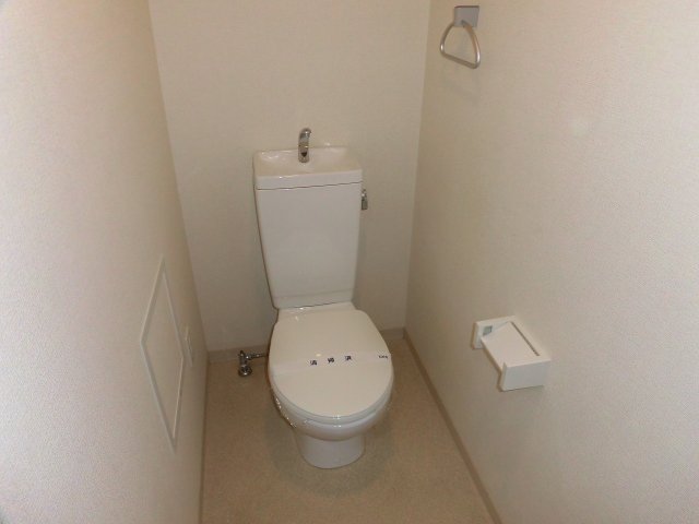 トイレ　清潔感のあるトイレ