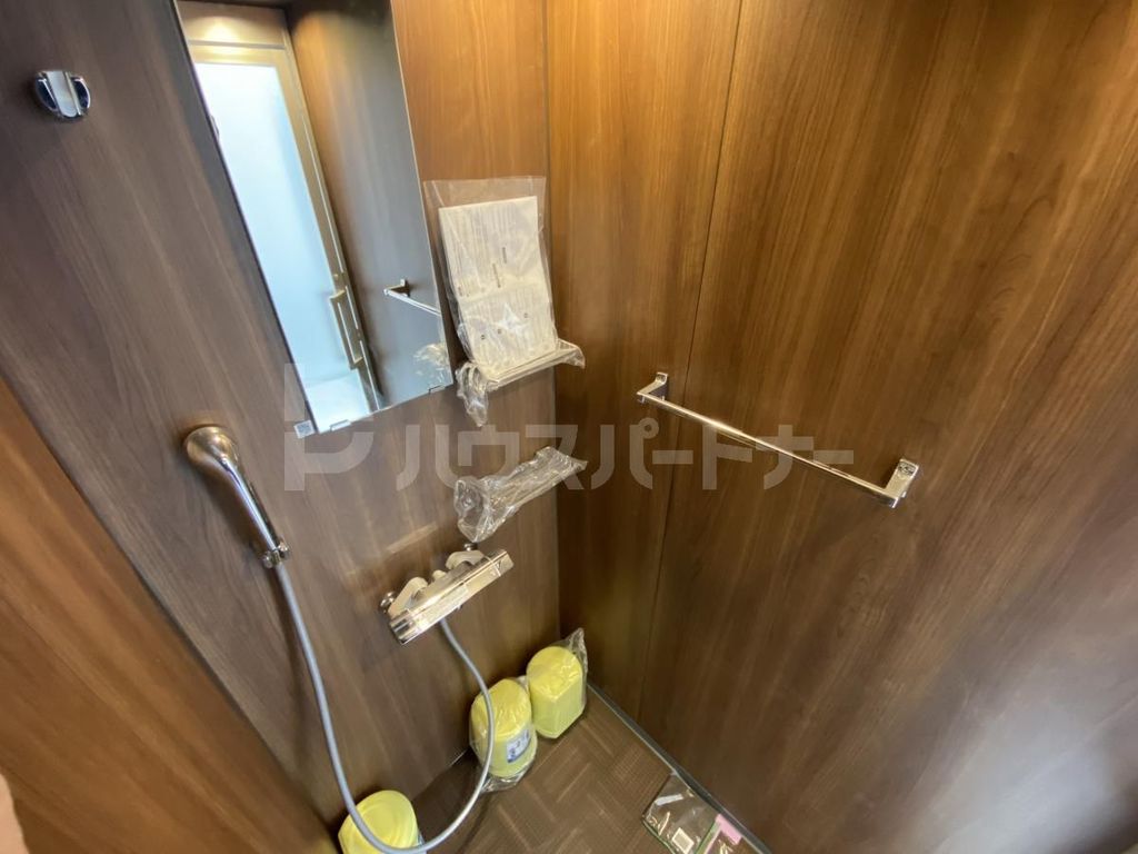 バス・シャワールーム　シャワールーム