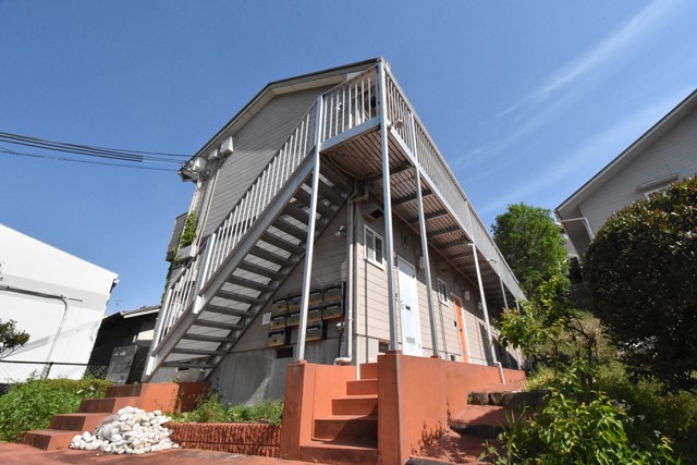 建物外観　無料バイク置場あります！