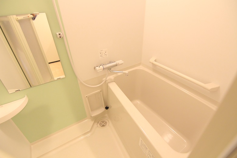 バス・シャワールーム　現況優先