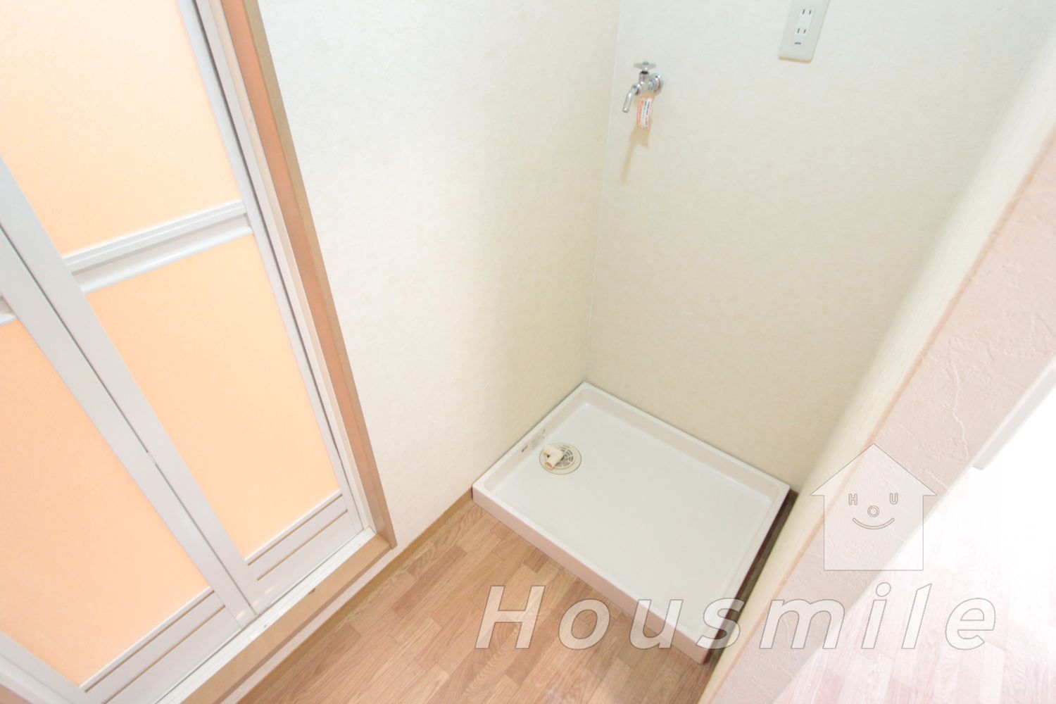 洗面設備　室内洗濯機置場