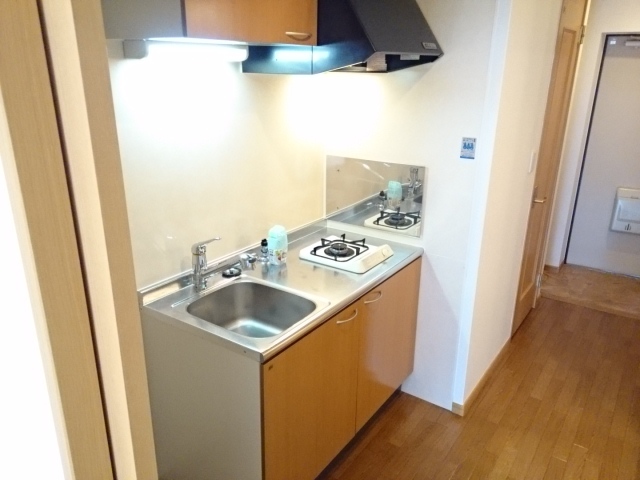 キッチン　壁付けキッチンでスペースを有効活用できます！