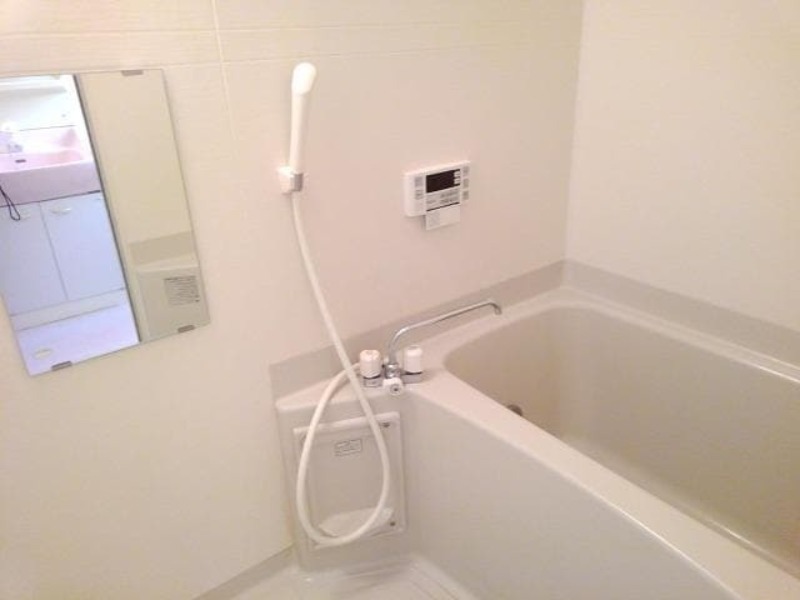 バス・シャワールーム　図面と現状に相違がある場合には現状を優先