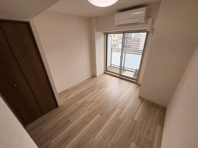 居室・リビング　ゆったり過ごせる居間です